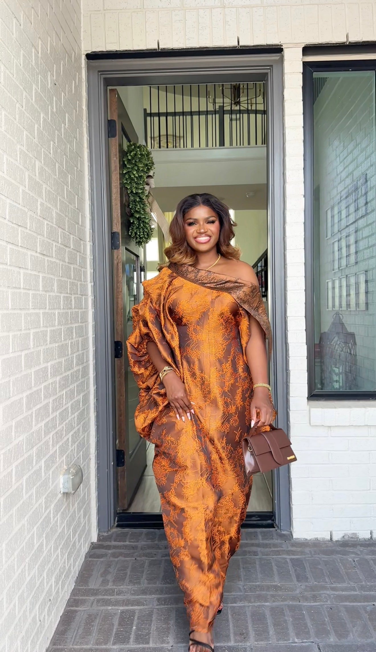 Aanika regal